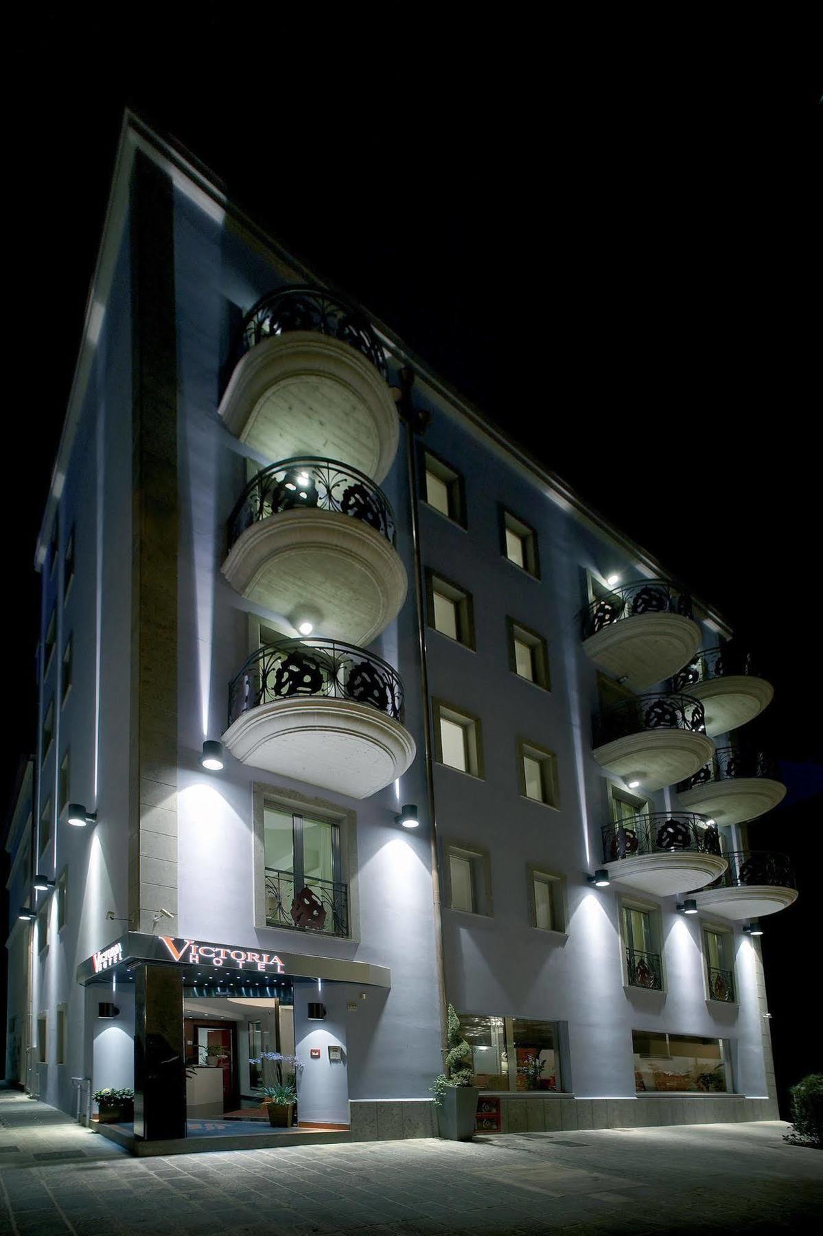 Victoria Hotel Pescara Exterior photo